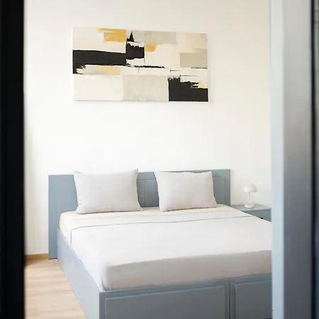Daire Sunny Floor Near Tokuda Hospital & Paradise Mall